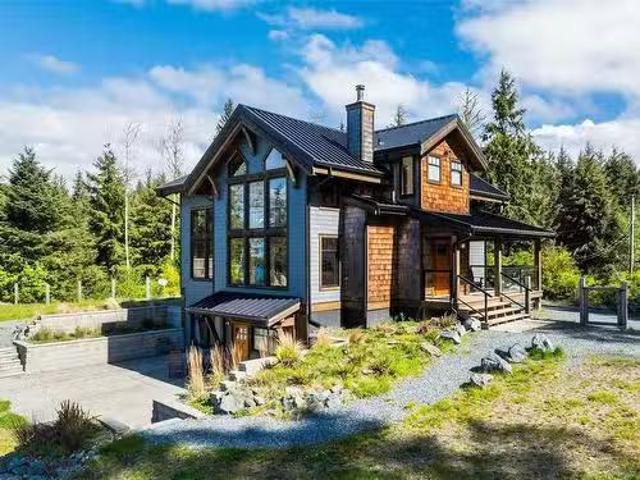 3521 Waters Edge Dr, Sooke, BC, V9Z 1L1 Luxury House for sal.