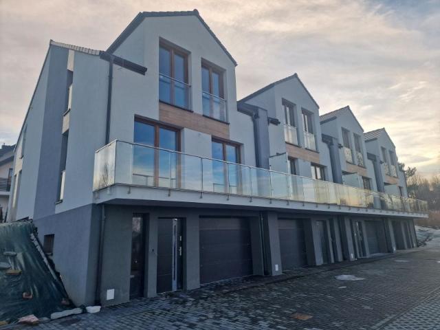 352 178,91 m², Radlin