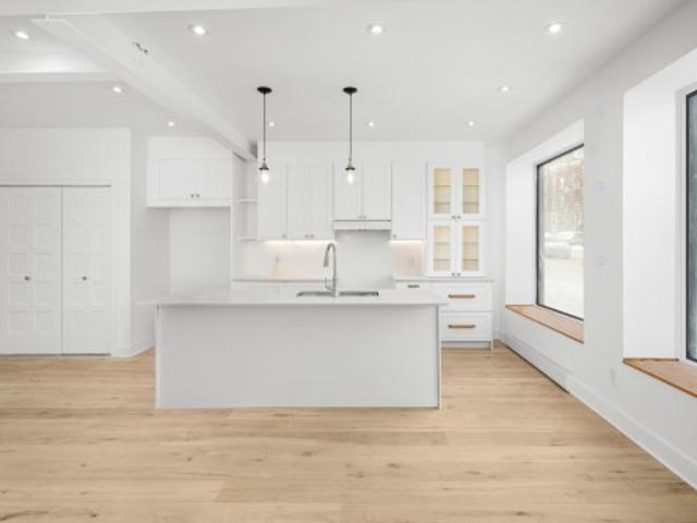352 Boul. St Joseph O. Montréal Le Plateau Mont Royal, QC, H2V 2N9 lease for lease | Listing ID 25859 | Royal LePage