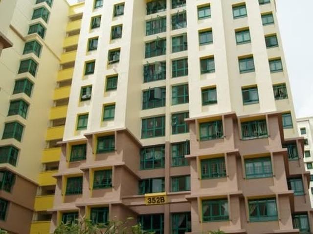 352B Canberra Road HDB Apartment For Sale, $600,000, 3 Bed 2 Bath 1,001 sqft $599.00 psf