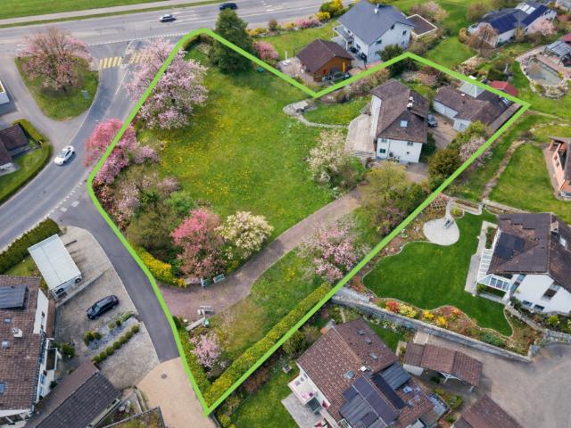 3537m² Bauland mit Bestandesliegenschaft