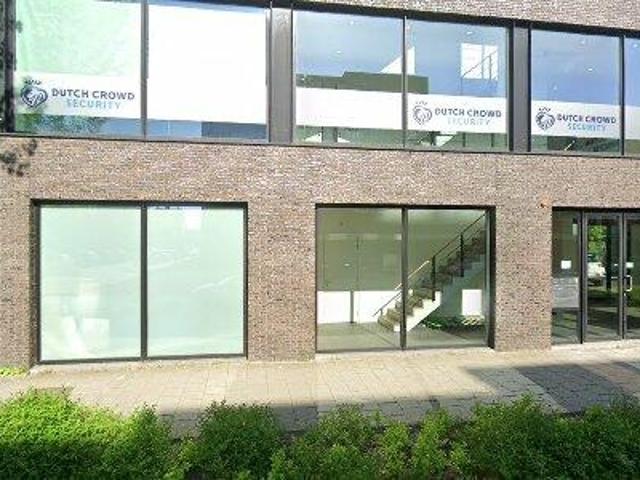 353 m2 office space for rent in Purmerend