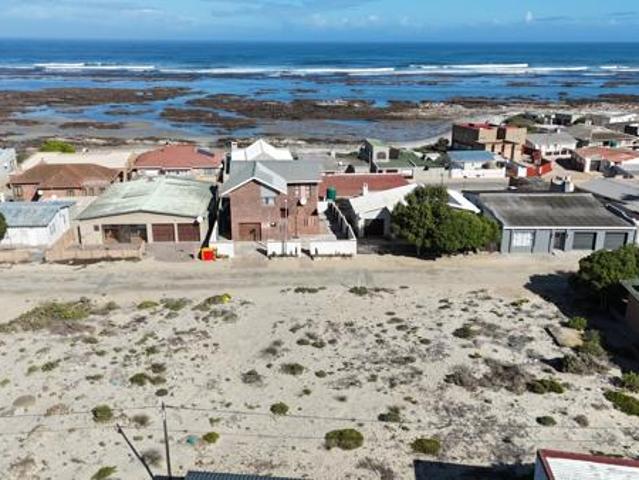 353 m² Land available in Port Nolloth
