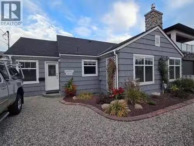 3547 Lakeshore Road, Kelowna, BC, V1Y 1W6 house for sale Li.
