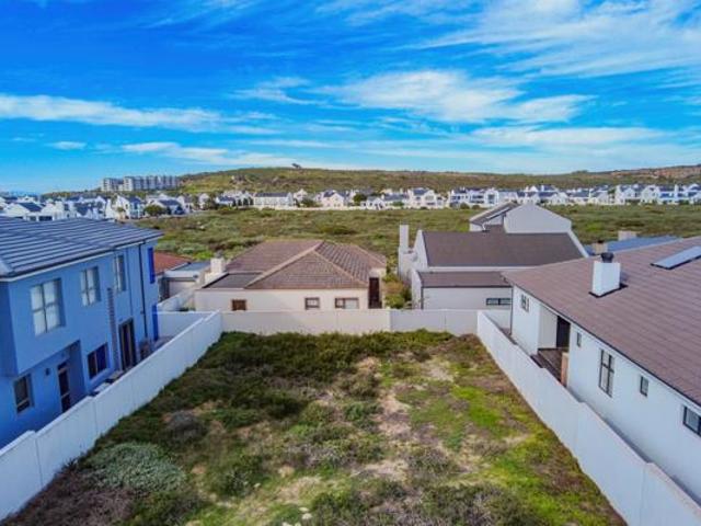 354 m² Land available in Calypso Beach