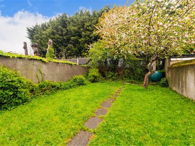 354 River Forest, Leixlip, Co. Kildare Sherry FitzGerald Brady O'Flaherty 4922 MyHome. Ie Residential