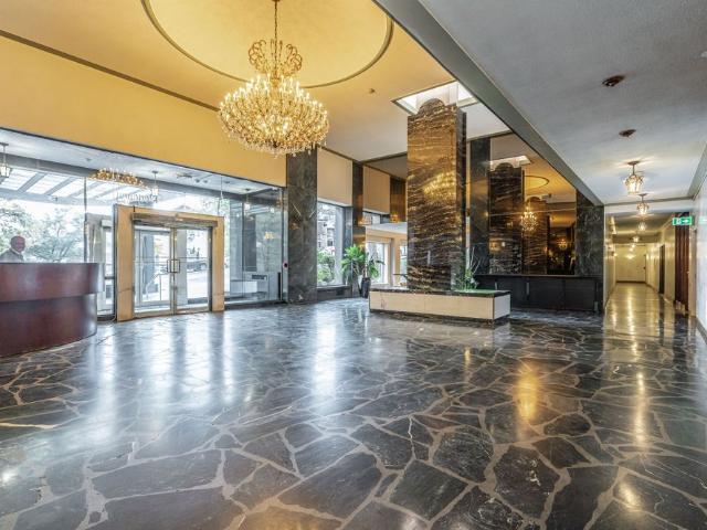 3555 Cote des Neiges Road