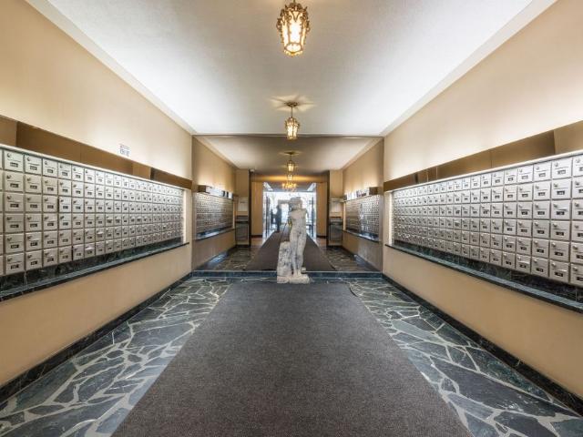 3555 Cote des Neiges Road