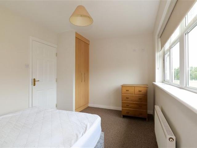 355,000 | 71 Duirling, Roscam, Galway Sherry FitzGerald Oranmore 5017 MyHome. Ie Residential