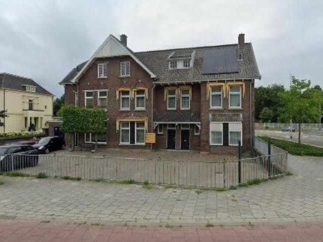 355 m2 office space for rent in Helmond