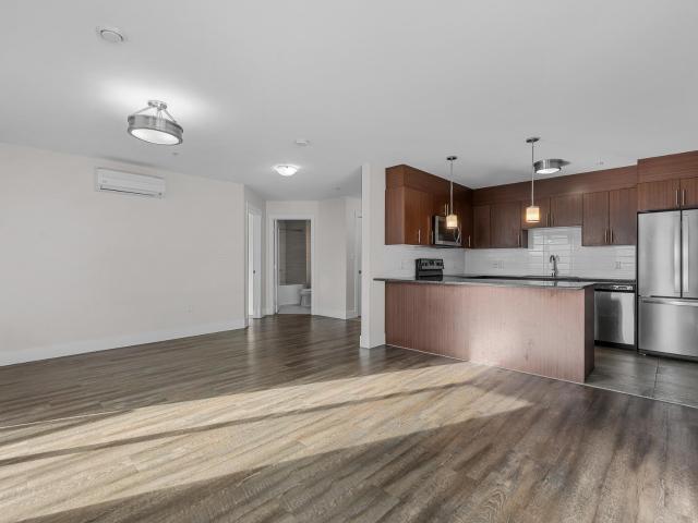3569 Dutch Village Road 2 Bedroom + Den [object Promise] for Rent