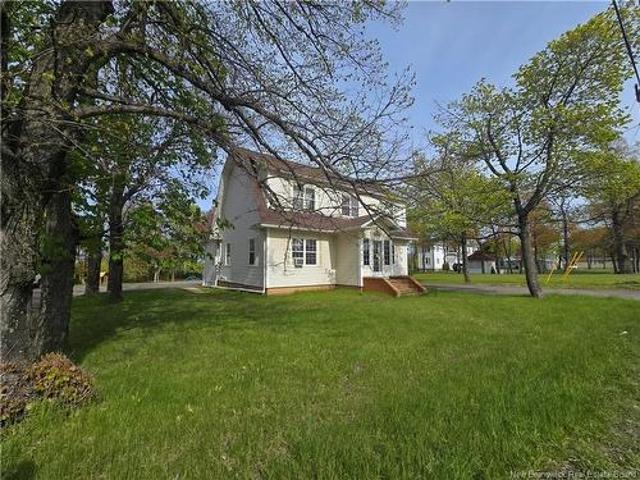 3560 Rue Principale, Tracadie, NB, E1X 1C9 house for sale | Listing ID NB140465 | Royal LePage