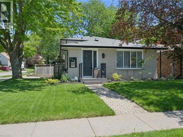356 Grand Ridge Drive, Cambridge, ON, N1S 3Z9 house for sale | Listing ID 40835 | Royal LePage
