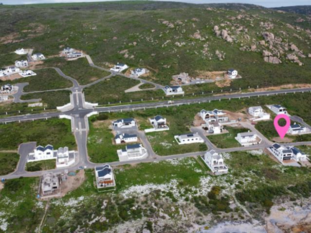 356 m² Land available in St Helena Views