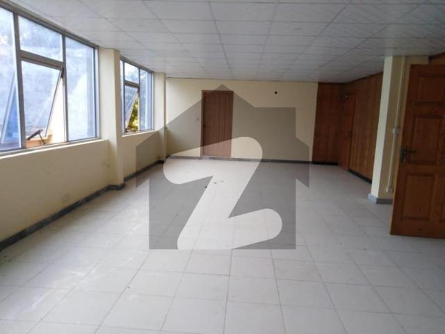 35*70 Cda Transfer Top Location Corner House Available In G 9/4 Near Market, Mosque G 9/4
