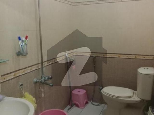 3570 Double Storey House for Sale in G 13/4 | 6 Bed | Sun Facing | Prime Location G 13/4
