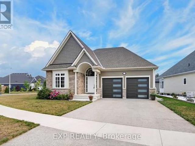 3571 Whispering Woods Trail, Fort Erie Ridgeway, ON, L0S 1N0 house for sale | Listing ID X13600 | Royal LePage