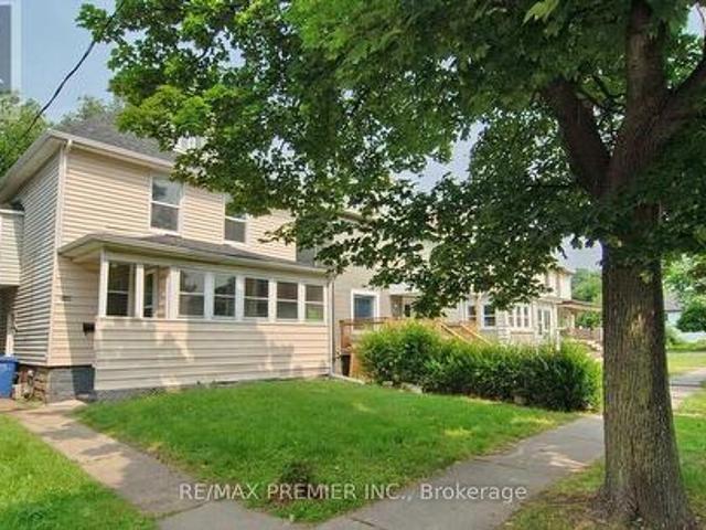 3588 Sandwich Street, Windsor, ON, N9C 1B5 house for sale | Listing ID X13555 | Royal LePage