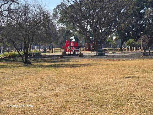 358 m² Land available in Xanadu