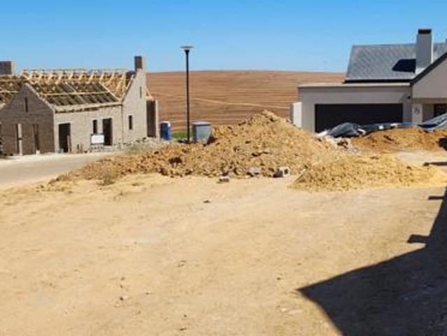 358 m² Land available in Mount Royal Golf Estate