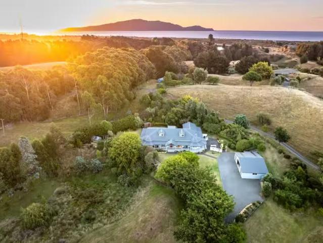 358 Ngarara Road, Waikanae, Kapiti Coast