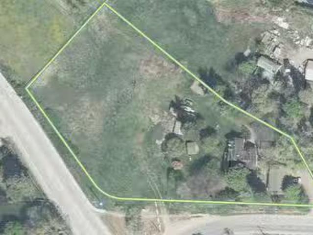 3590 Hall Road, Kelowna, BC, V1W 2S8 house for sale Listing.