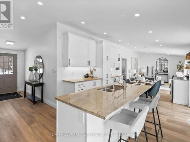 359 Carnegie Beach Road, Scugog, ON, L9L 1B6 house for sale | Listing ID E11979 | Royal LePage