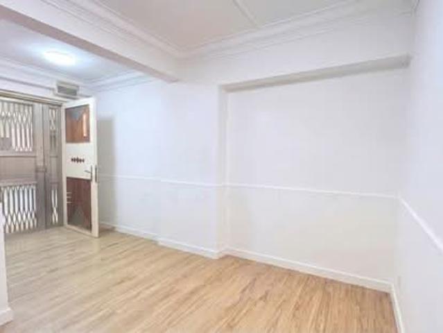 359 Woodlands Avenue 5 HDB Apartment For Sale, $840,000, 3 Bed 2 Bath 1,572 sqft $534.00 psf