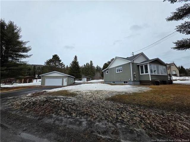 35 Titus Rd, Edmundston, NB, E3V 5B4 house for sale | Listing ID NB137212 | Royal LePage