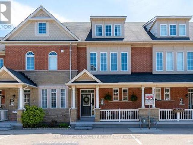 35 Torr Lane, Ajax, ON, L1S 7N1 townhouse for sale | Listing ID E13513 | Royal LePage