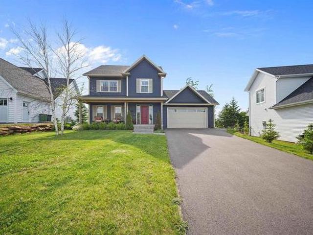 35 Acadian Avenue, Summerside, PE, C1N 6T9 house for sale | Listing ID 202614 | Royal LePage