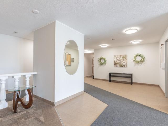 35 and 45 Bredin Parkway, Orangeville, On 2 Bedroom Apartment for Rent at 35 Bredin Pky, Orangeville, ON L9W 3X1