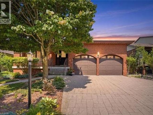 35 Audubon Street S, Hamilton, ON, L8J 1J6 house for sale | Listing ID 40844 | Royal LePage