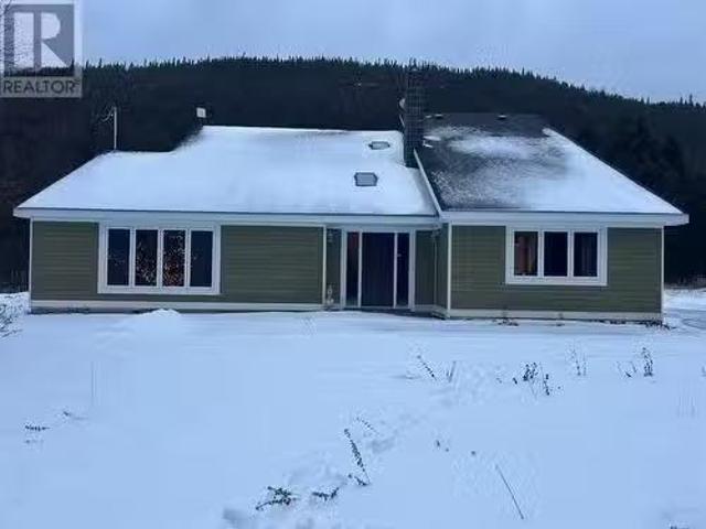 35 Balsam Street, Humber Village, NL, A2H 2N2 house for sale.