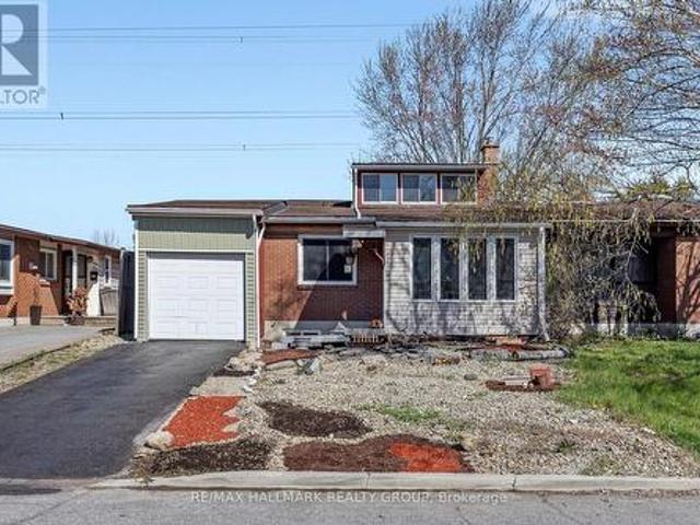 35 Benlea Drive, Ottawa, ON, K2G 4A3 house for sale | Listing ID X13483 | Royal LePage