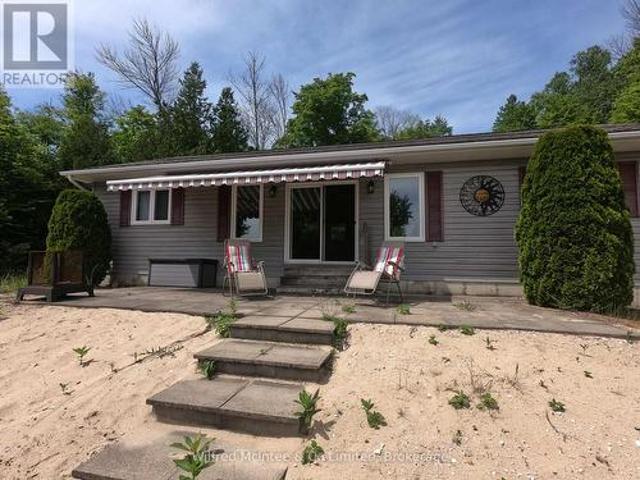 35 Bryant Street, South Bruce Peninsula, ON, N0H 2T0 house for sale | Listing ID X12174 | Royal LePage