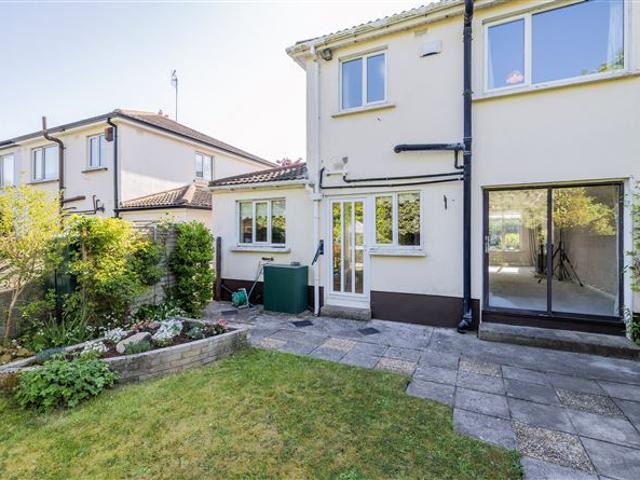 35 Castle Cove, Malahide, County Dublin OFarrell Cleere Auctioneers 4928 MyHome. Ie Residential