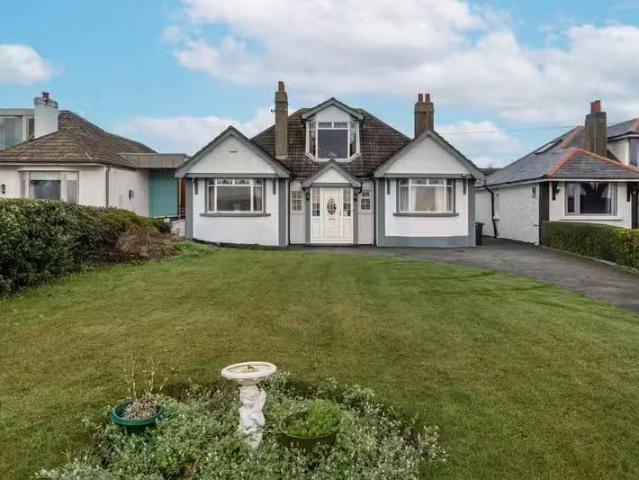 35 Dublin Road, Sutton, Dublin 13, D13W2K2 is for sale