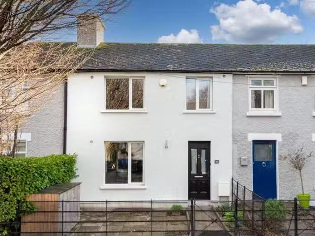 35 Fairview Avenue Upper, Marino, Dublin 3, D03C5P0 is for sale