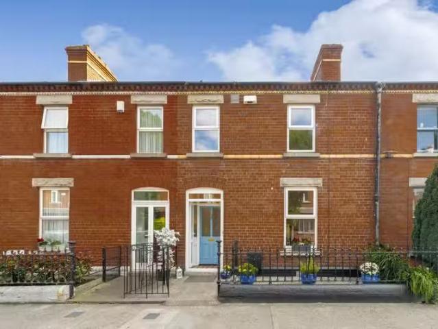 35 Fitzroy Avenue, Drumcondra, Dublin 3, D03X628 is for sale