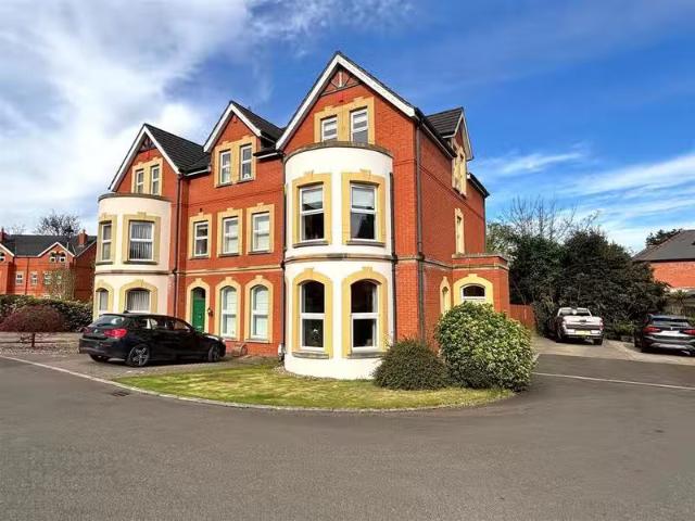 35 Fortwilliam Demesne