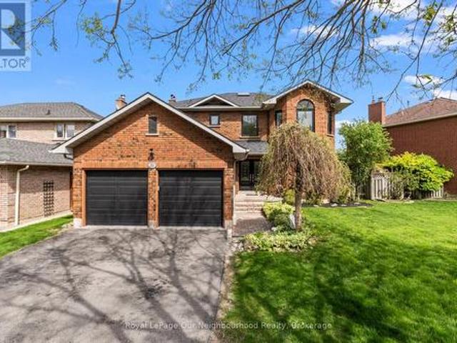 35 Forest Heights Street, Whitby Pringle Creek, ON, L1R 1T5 house for sale | Listing ID E13157 | Royal LePage