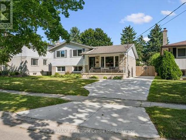 35 Golfview Road, Guelph Victoria North, ON, N1E 1A5 house for sale | Listing ID X13614 | Royal LePage