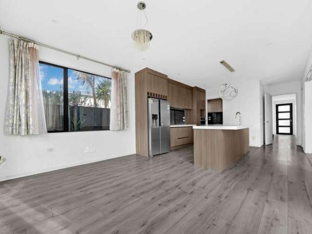 35 Greenfinch Road, Hobsonville, Waitakere City
