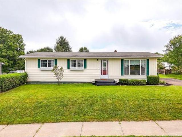 35 Harding Dr, Nackawic, NB, E6G 1C5 house for sale | Listing ID NB145750 | Royal LePage