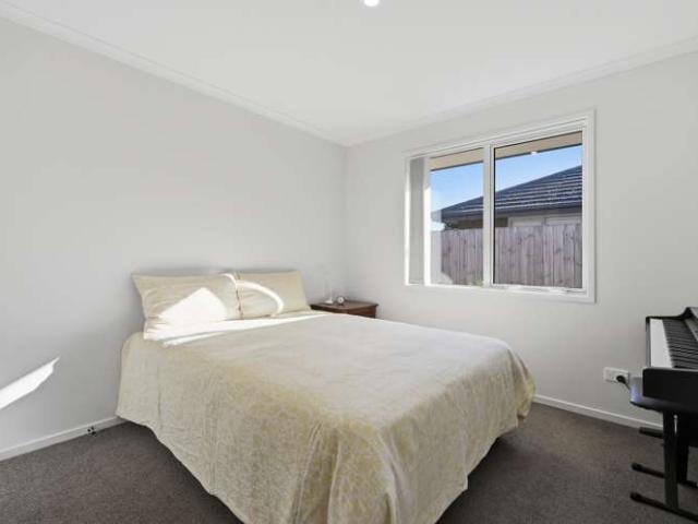 35 Leet Crescent, Papamoa Beach, Tauranga
