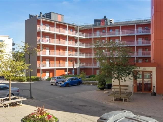 35 m2 lägenhet i Huddinge