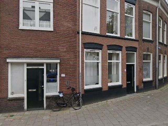 35 m2 office space for rent in Utrecht Oost