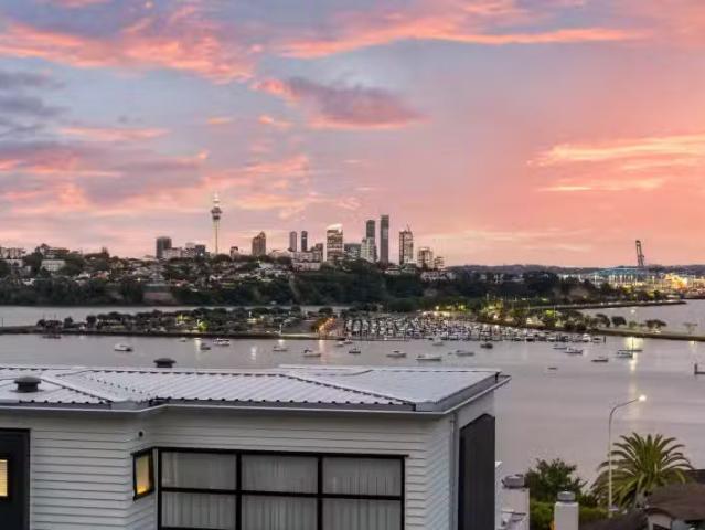 35 Ngaiwi Street, Orakei, Auckland City