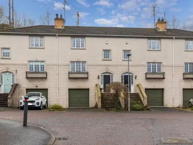 35 Primrose Way